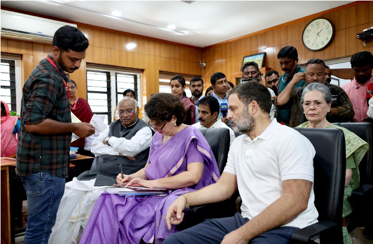 Priyanka Gandhi Nomination